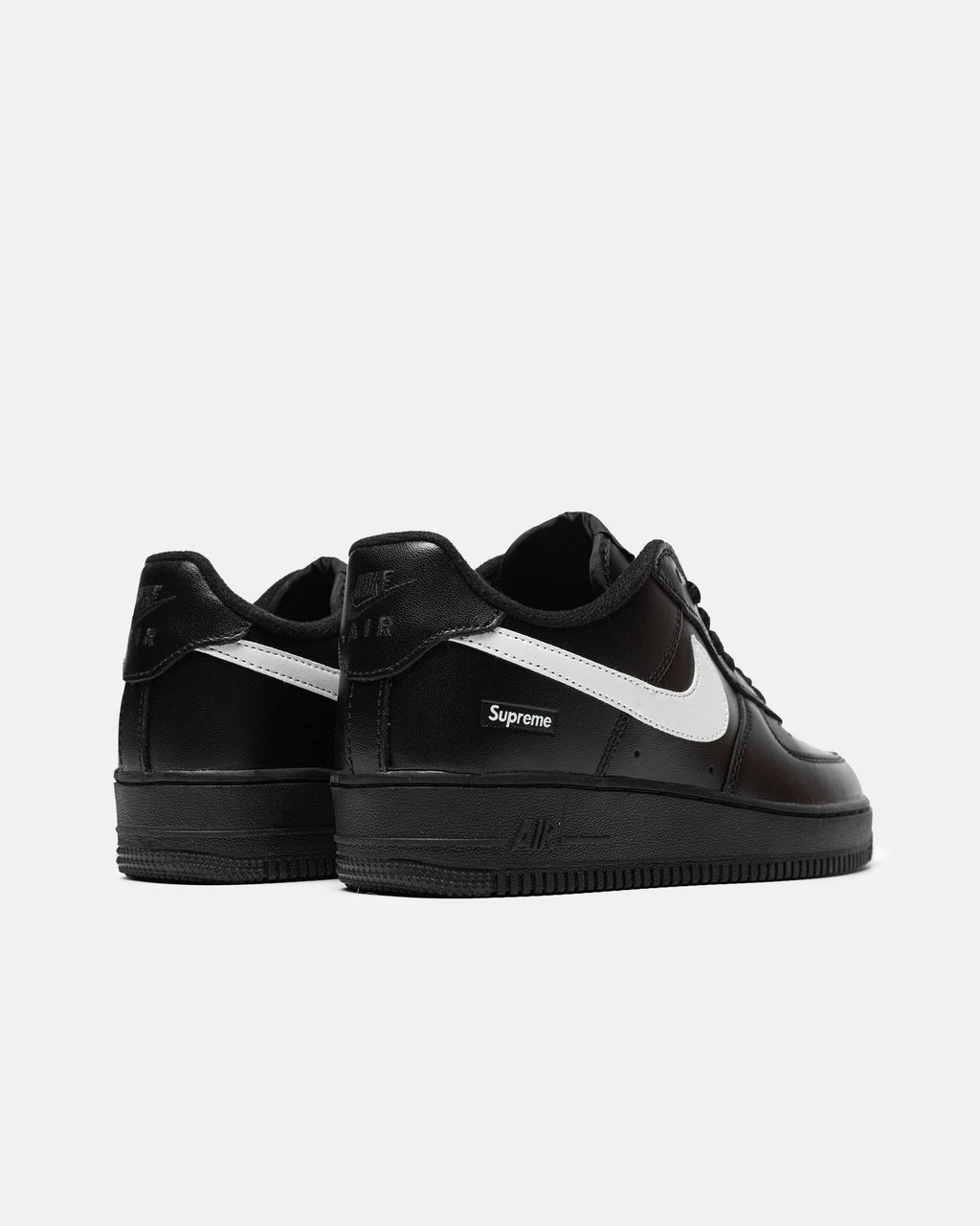 Nike Air Force 1 x Supreme ʼ2025