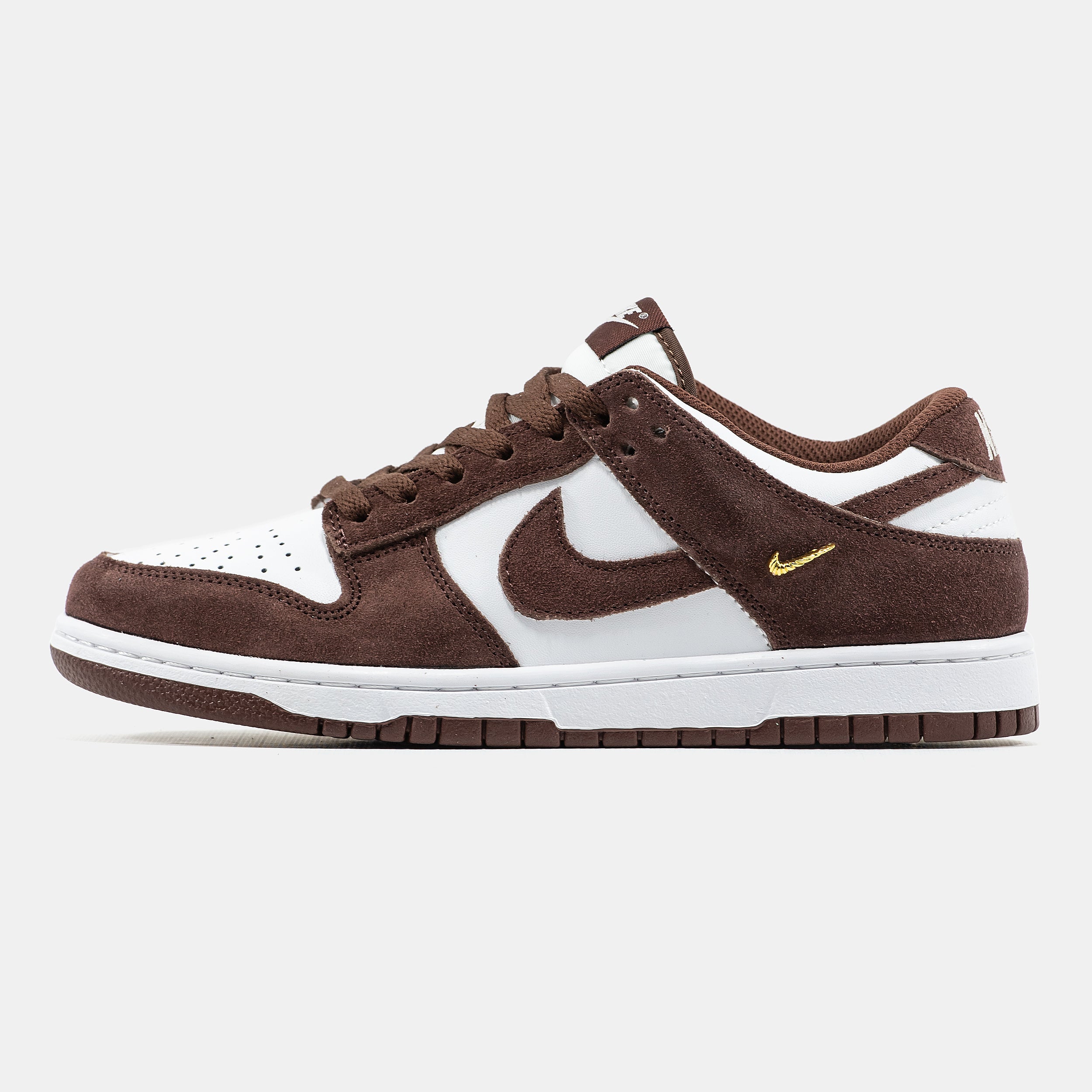 Nike SB Dunk Low Brown