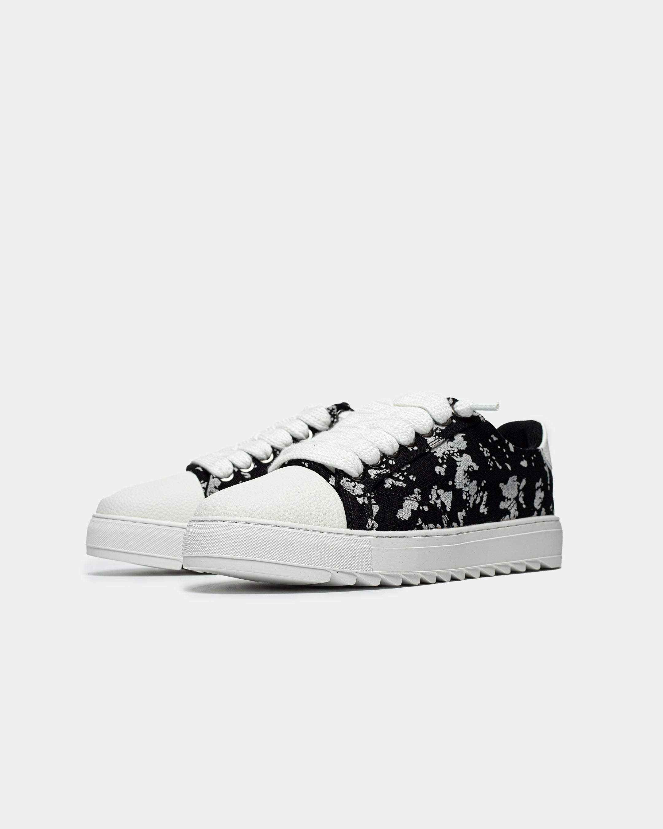 Numeris Acrylic Black White