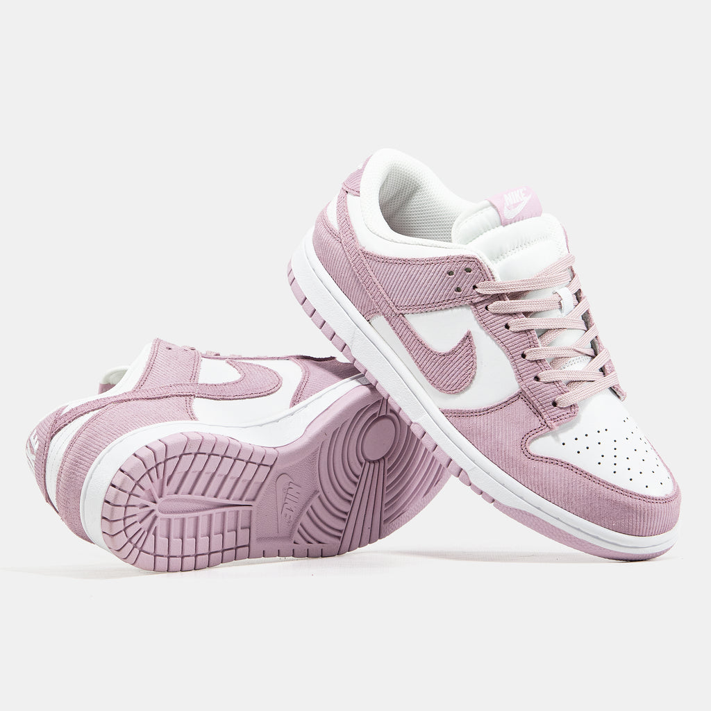Nike SB Dunk Low Pink