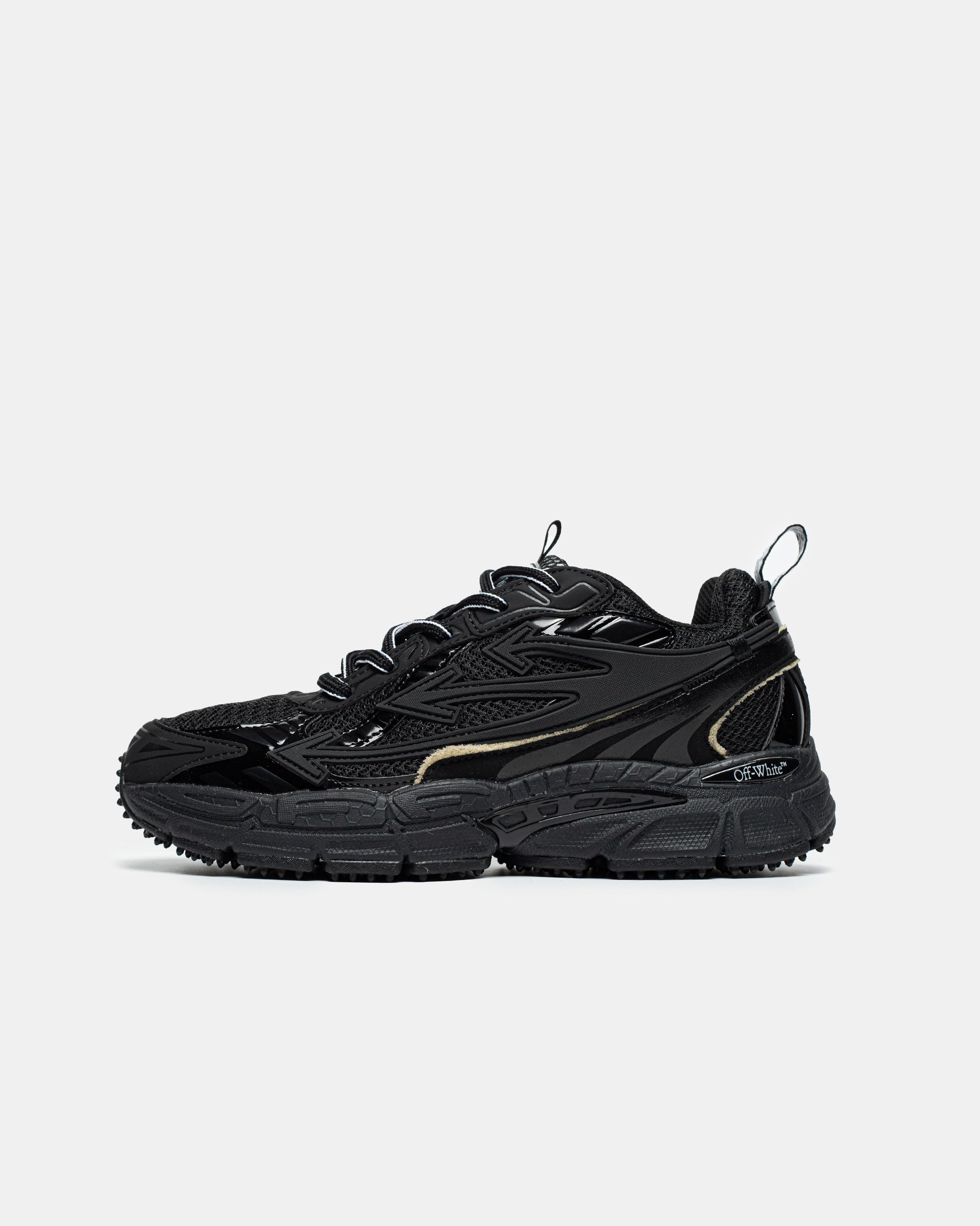 Off-White Be Right Black