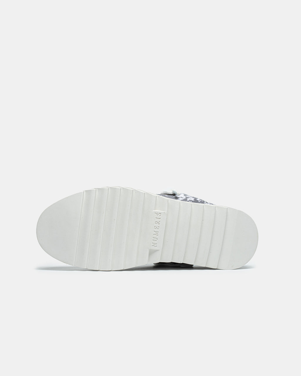 Numeris Acrylic Grey White