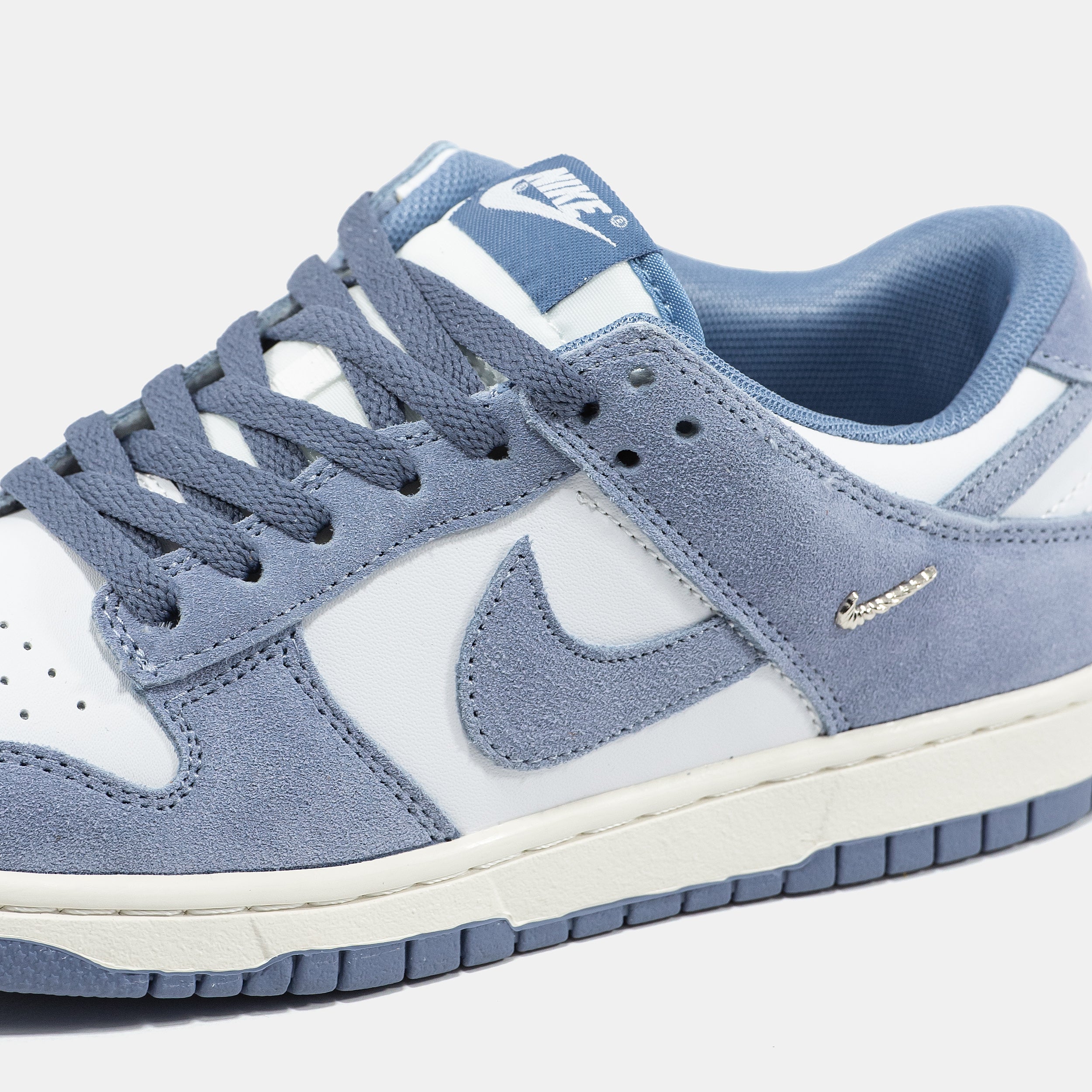 Nike SB Dunk Low Blue
