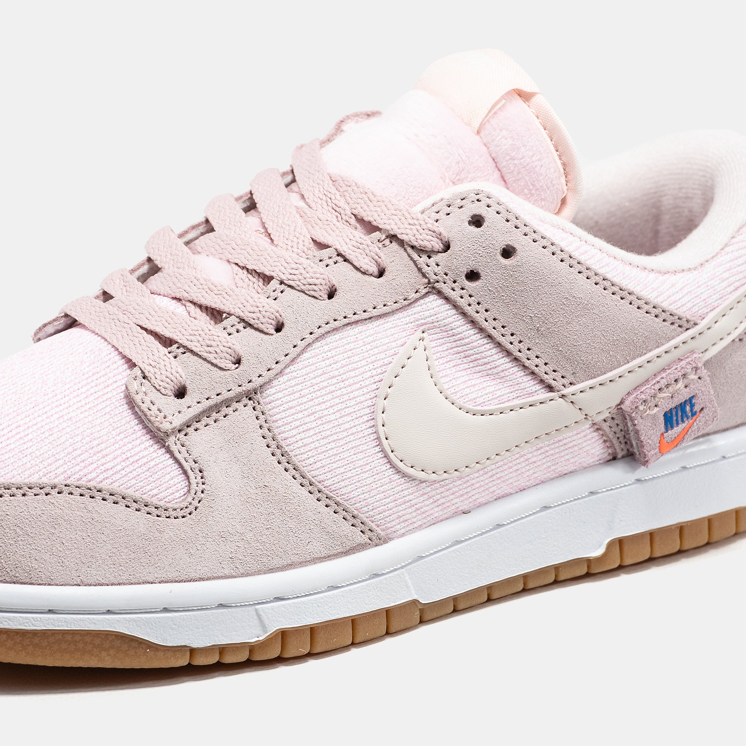 Nike SB Dunk Low Teddy Bear