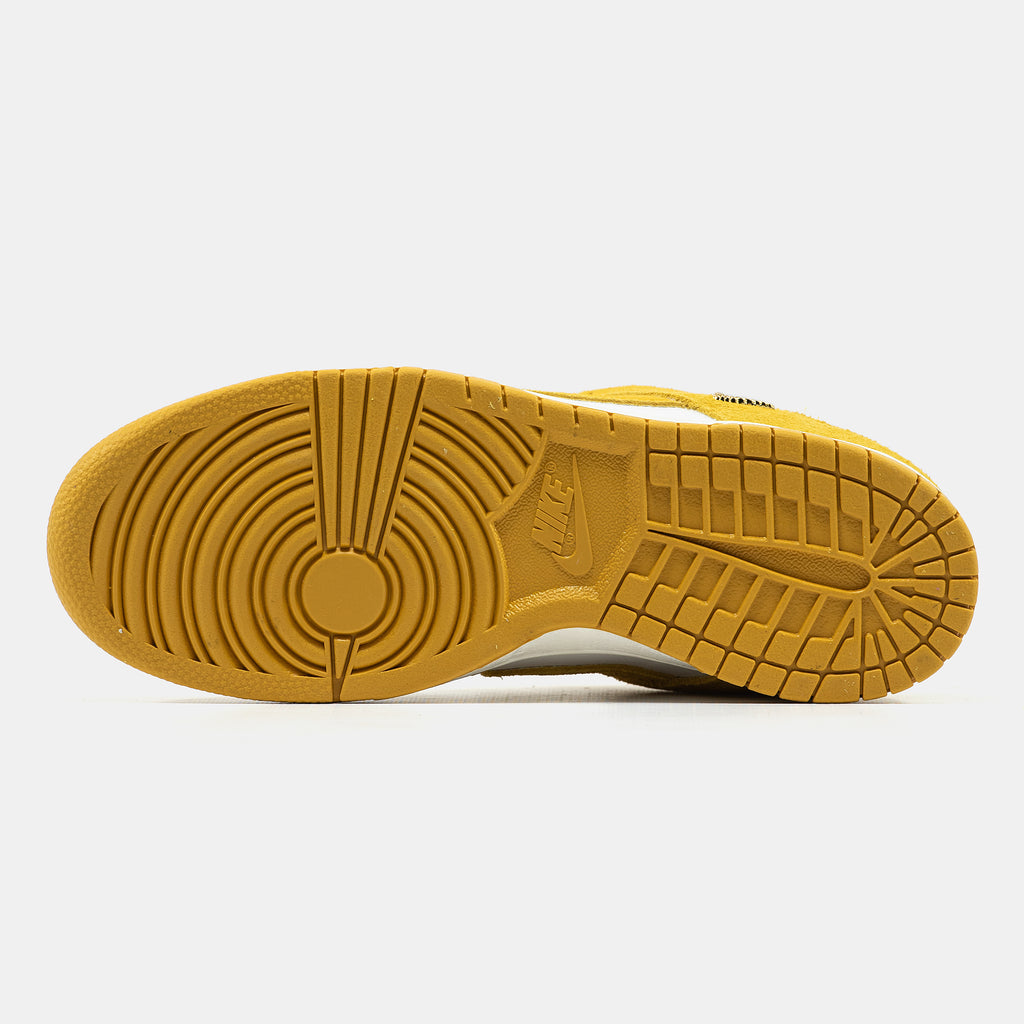 Nike SB Dunk Low Yellow