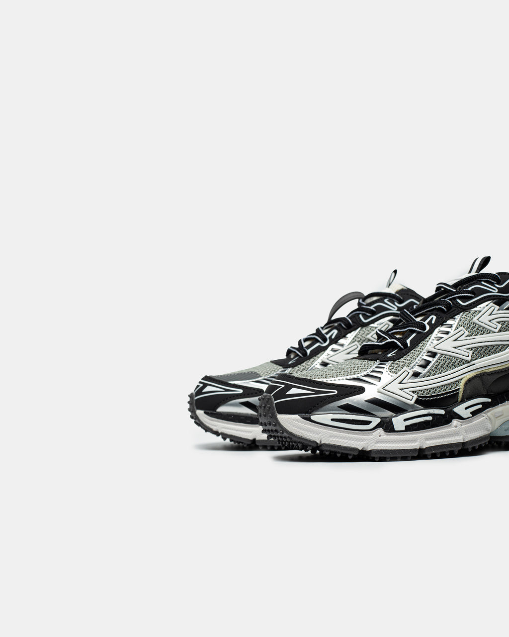 Off-White Right Back Grey Black