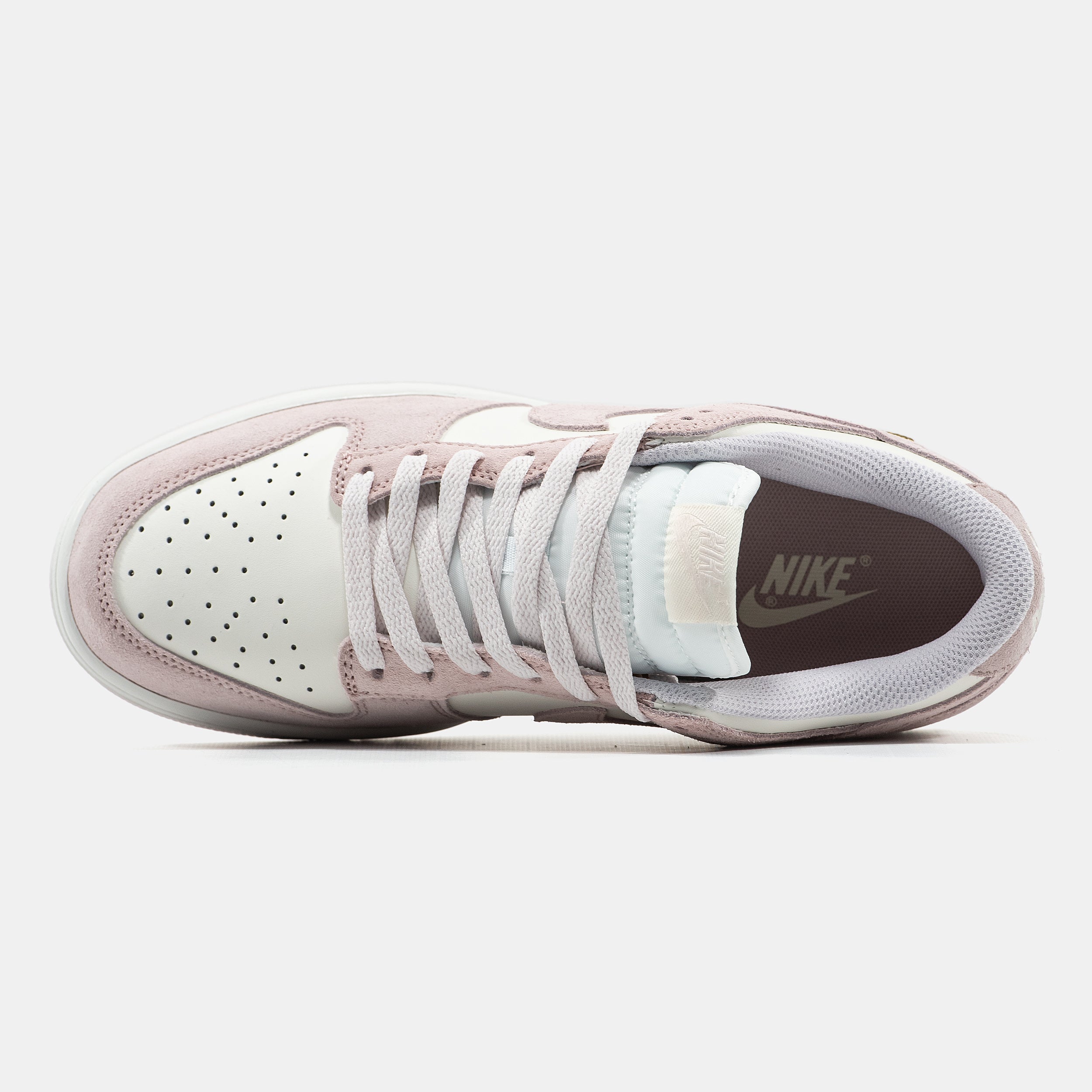 Nike SB Dunk Low Pink