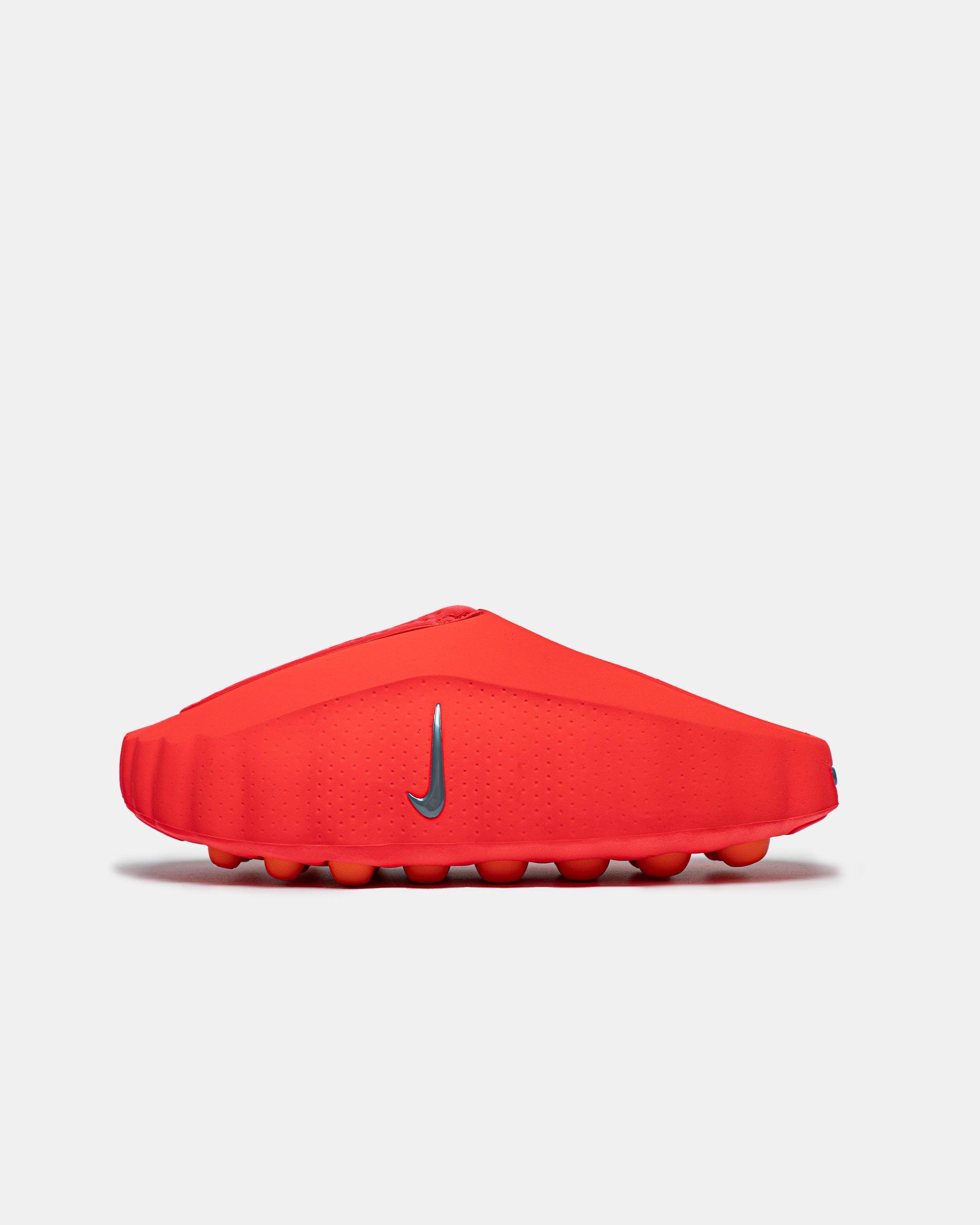 Nike Mind 001 Solar Red