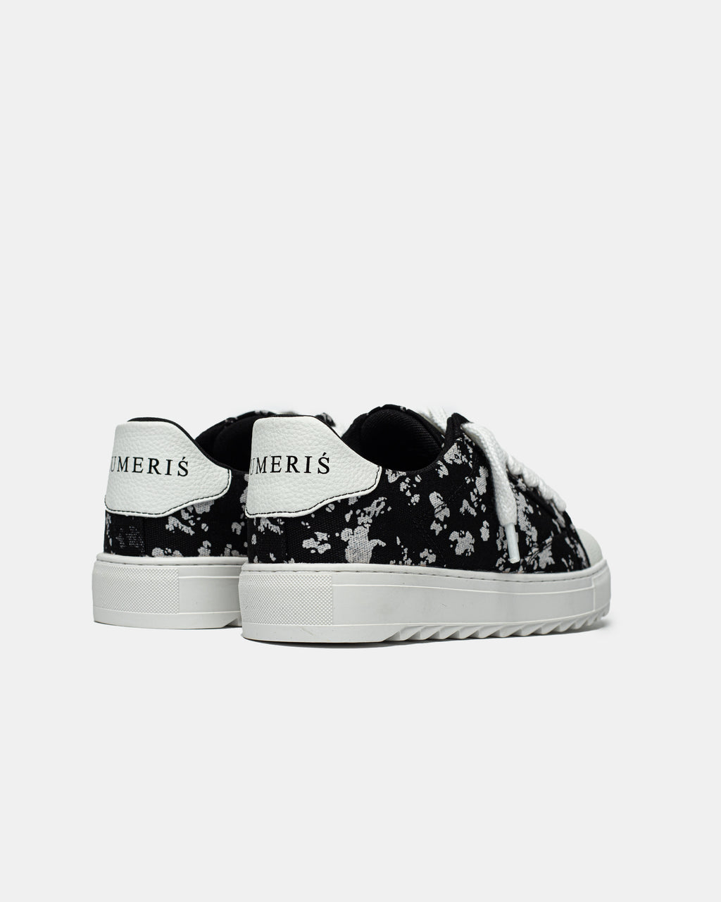Numeris Acrylic Black White