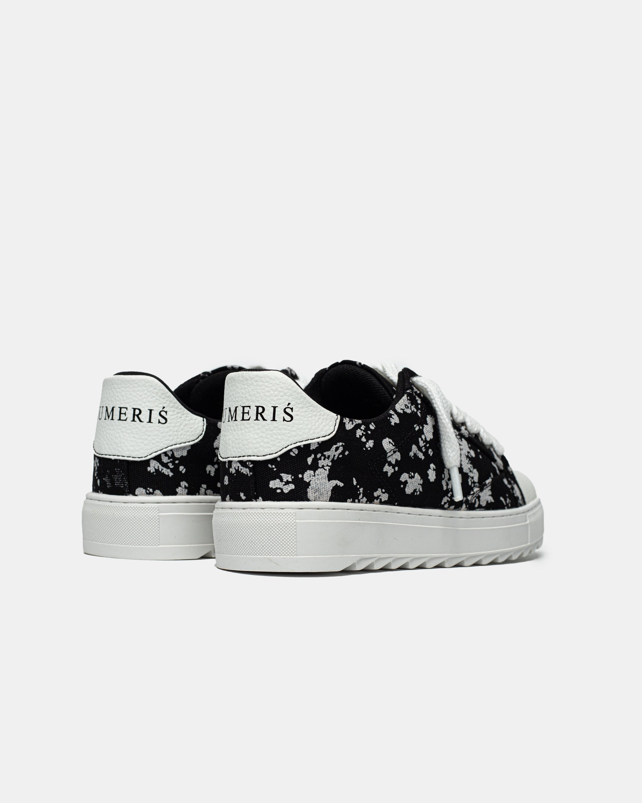 Numeris Acrylic Black White