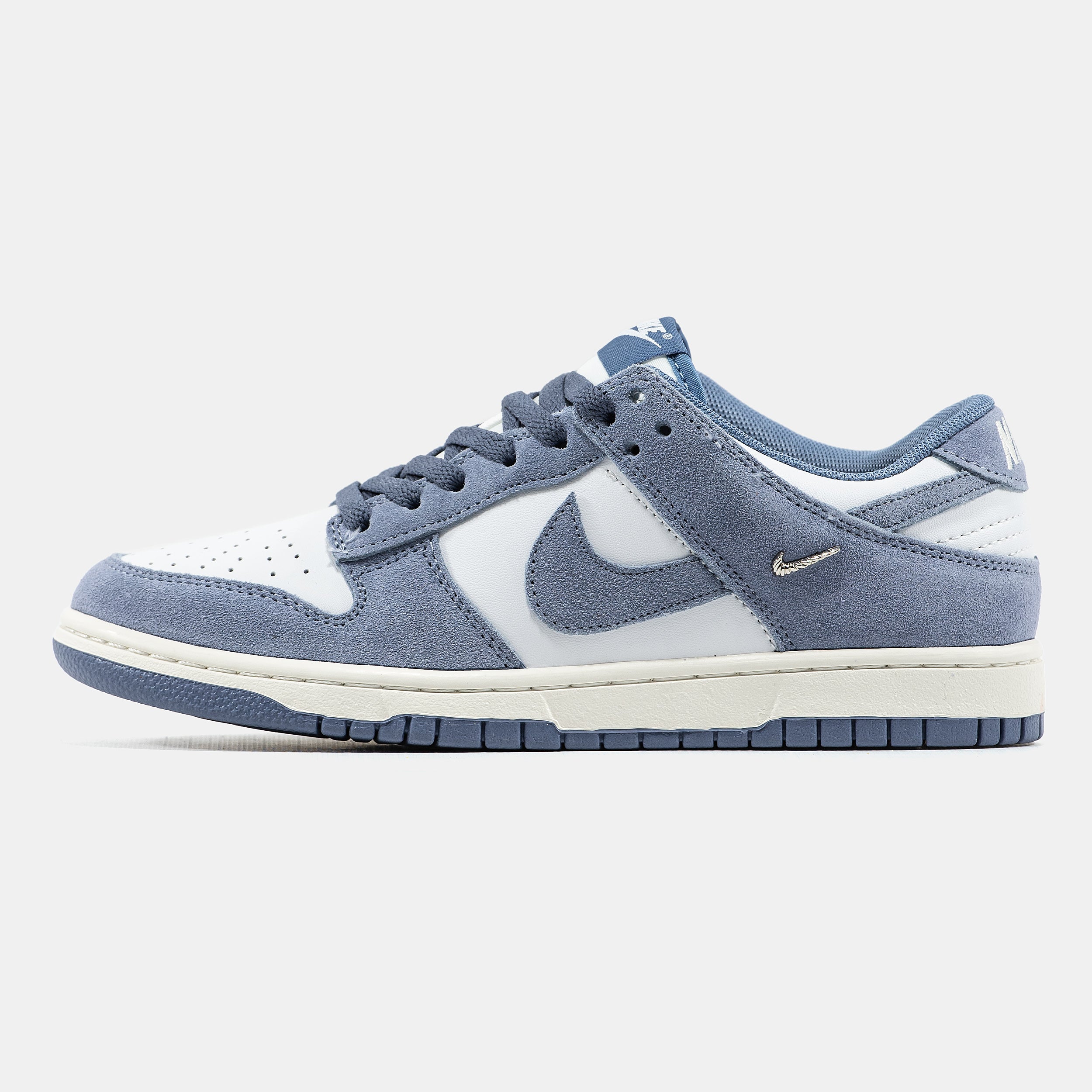 Nike SB Dunk Low Blue