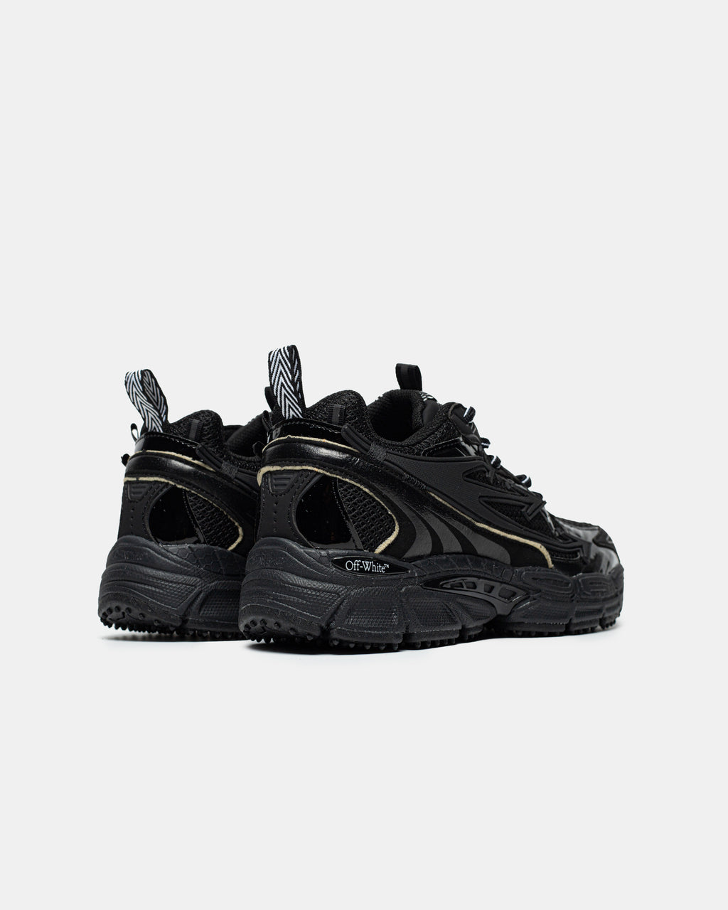 Off-White Be Right Black