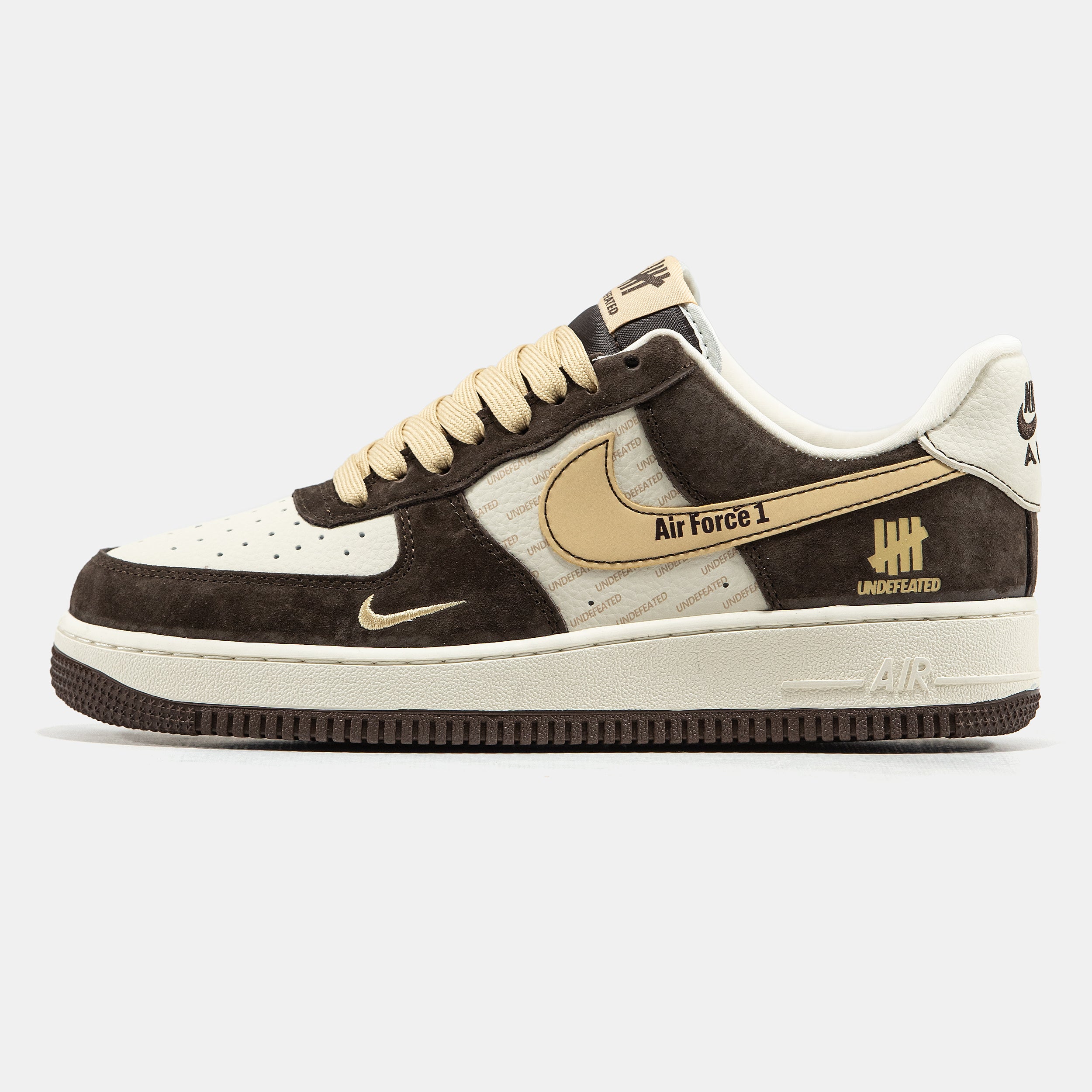 Nike Air Force 1 x Undefeated