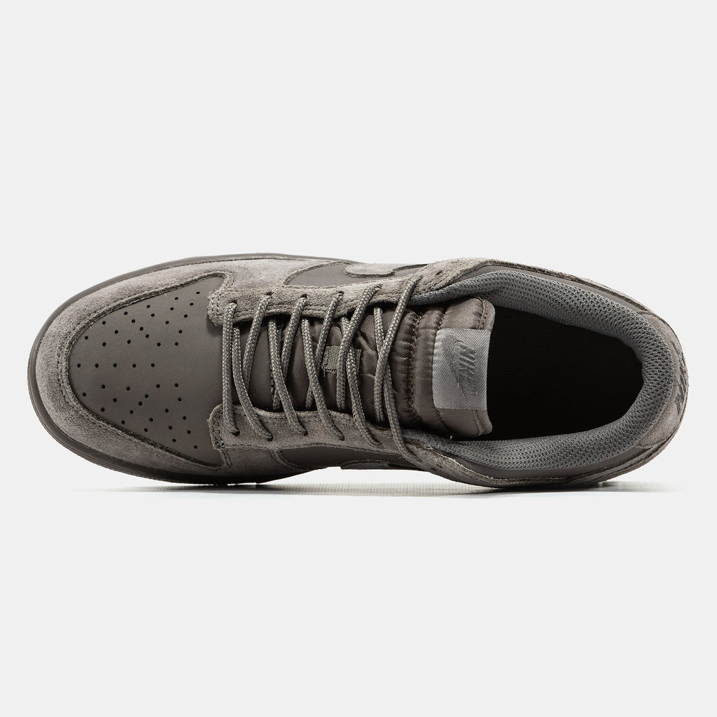 Nike SB Dunk Low Grey