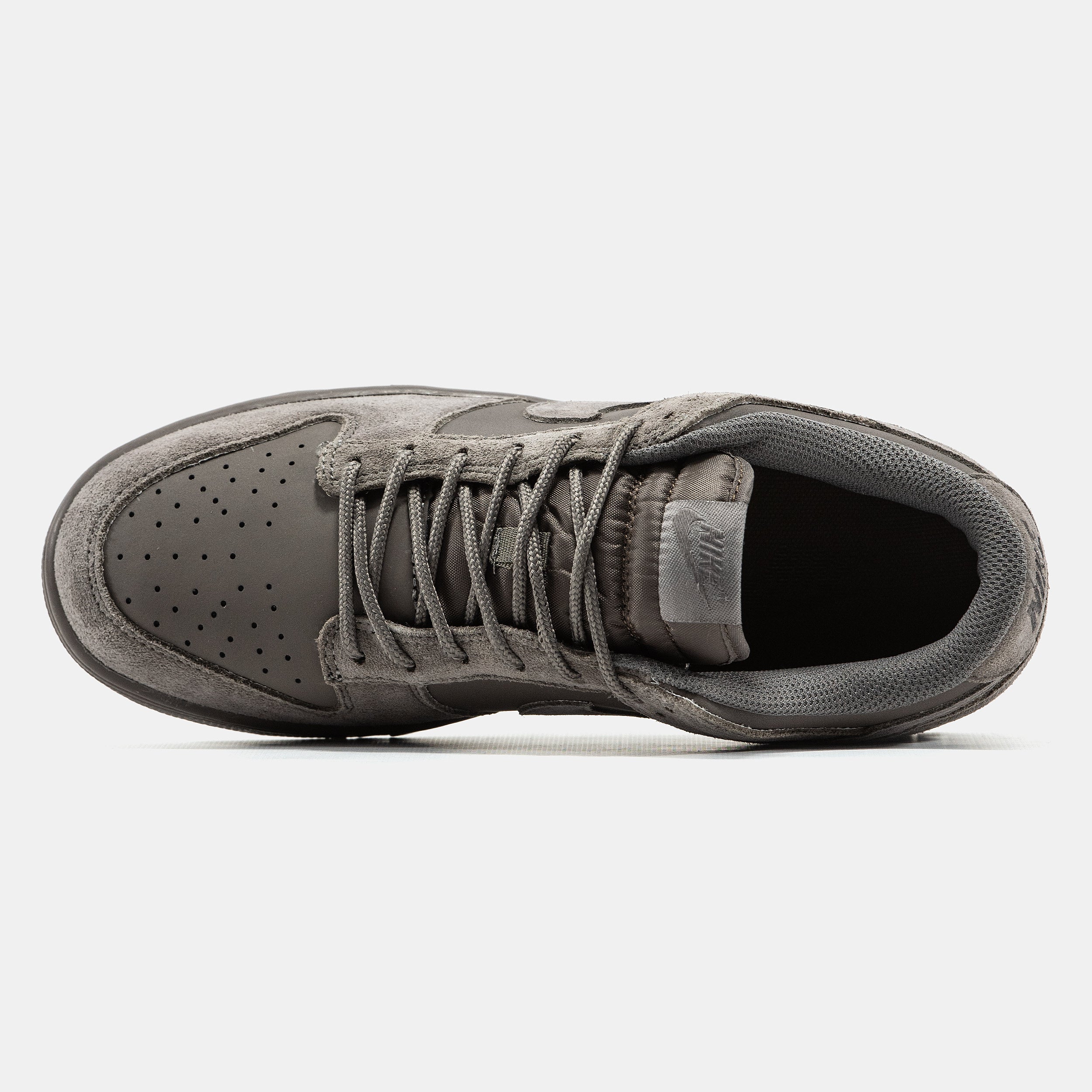Nike SB Dunk Low Grey