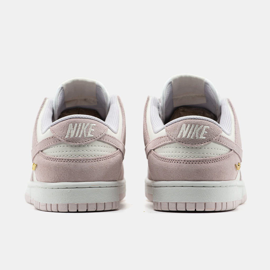 Nike SB Dunk Low Pink