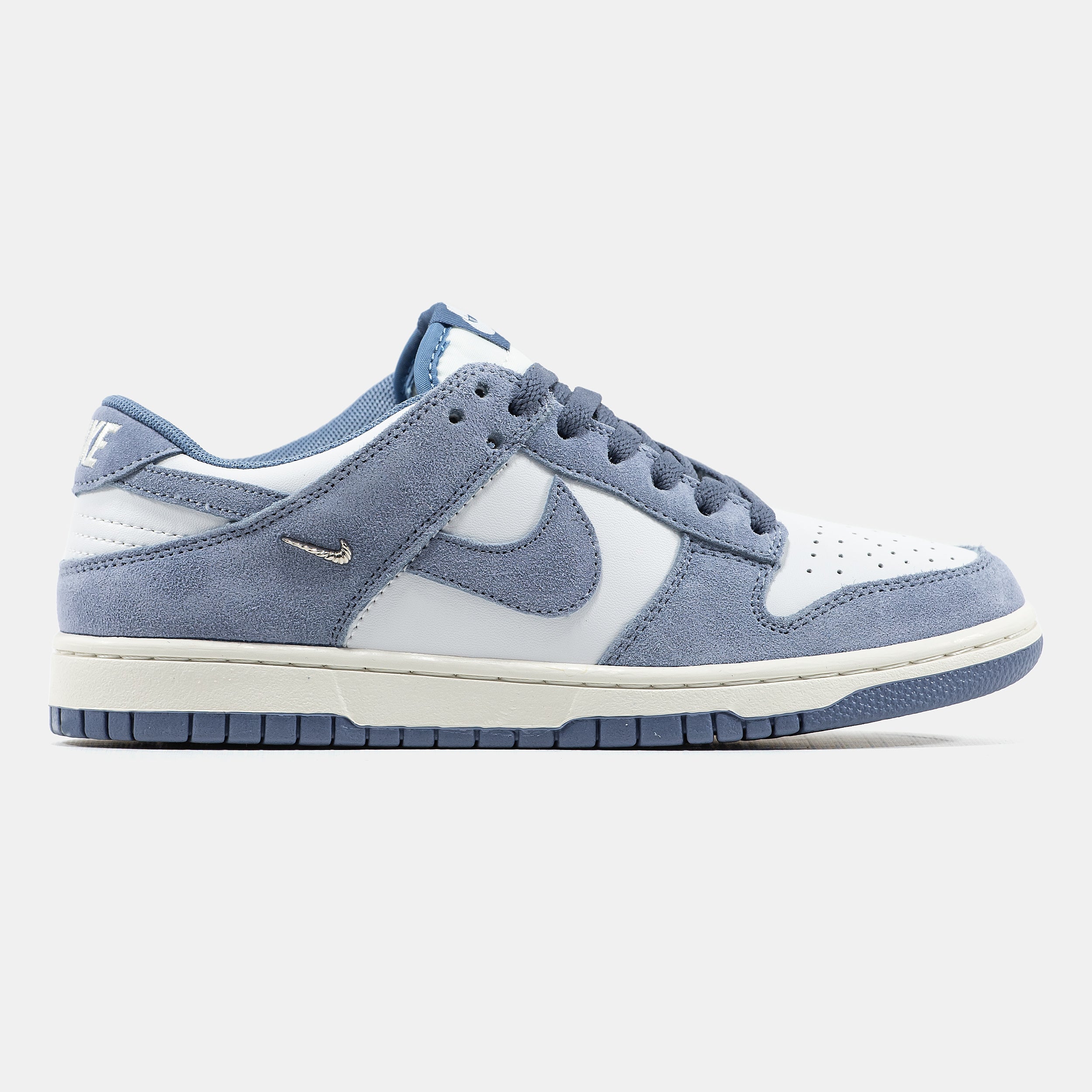 Nike SB Dunk Low Blue