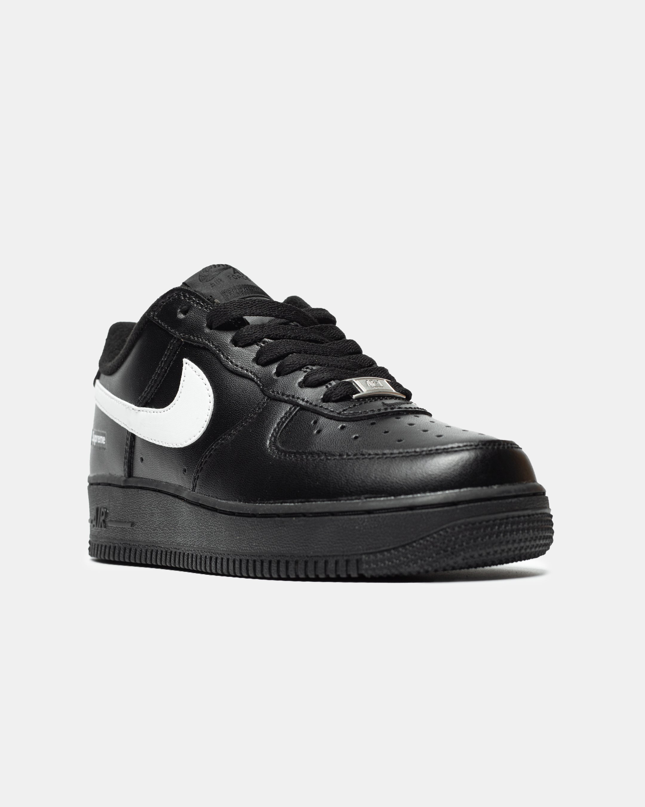 Nike Air Force 1 x Supreme ʼ2025