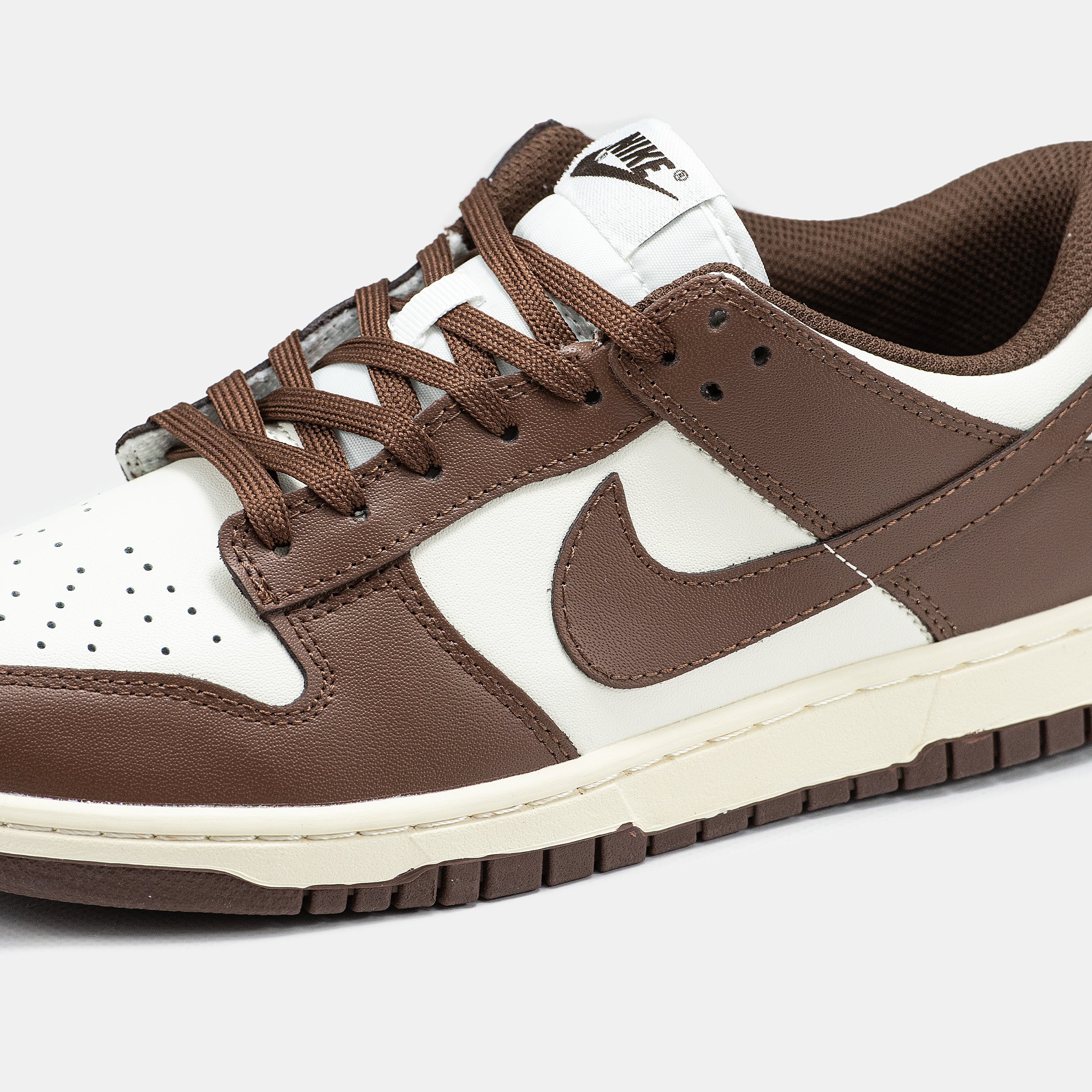 Nike SB Dunk Low Brown