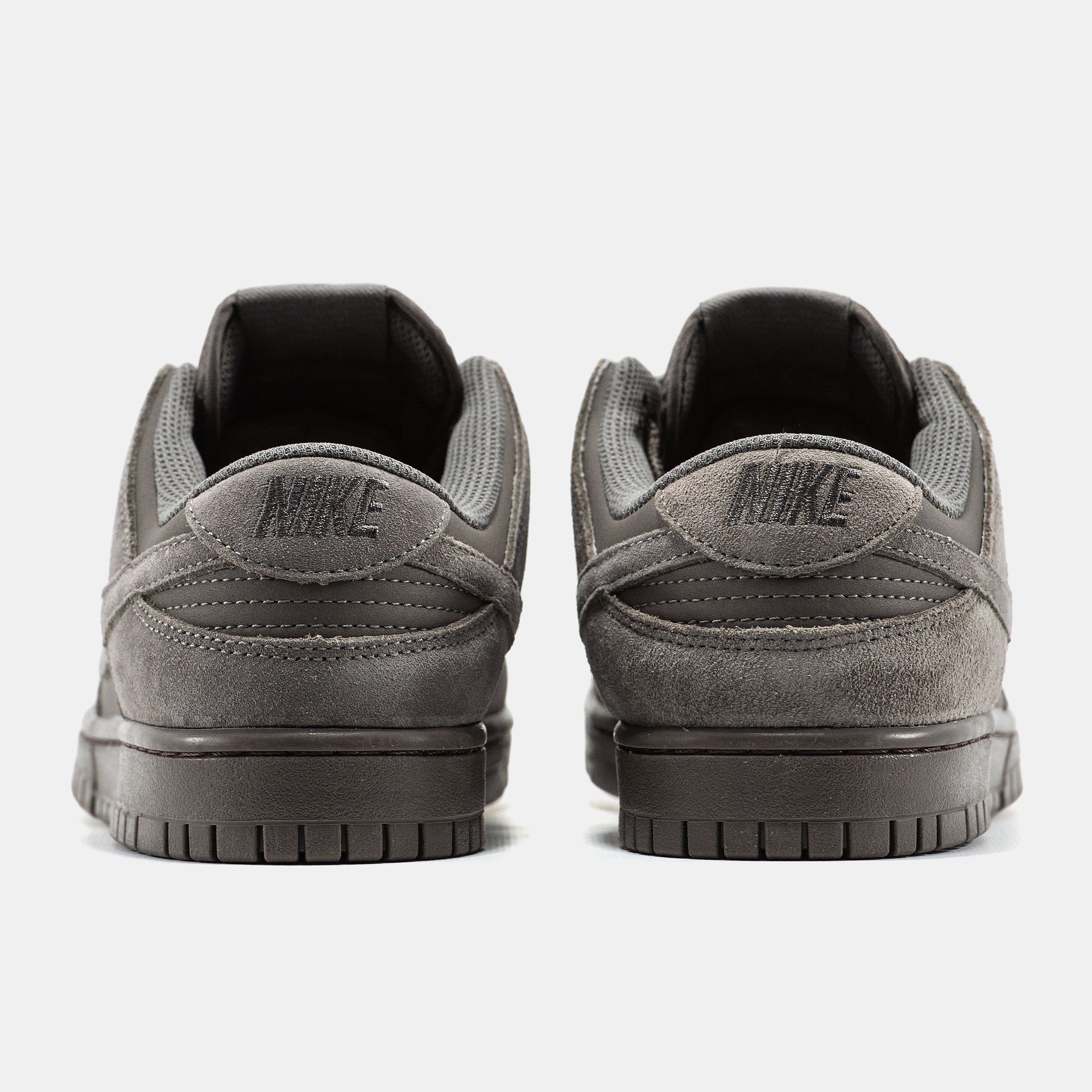 Nike SB Dunk Low Grey