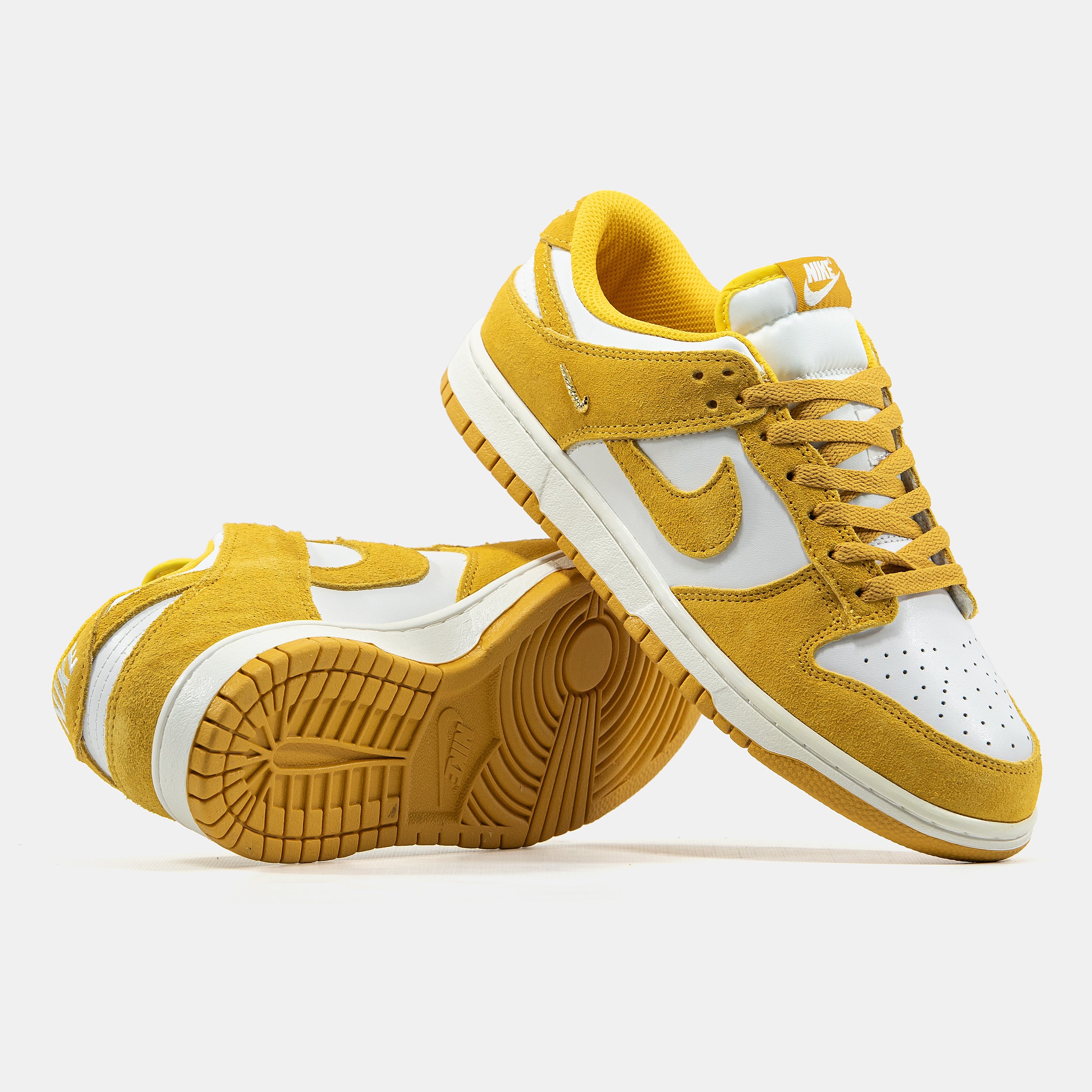 Nike SB Dunk Low Yellow