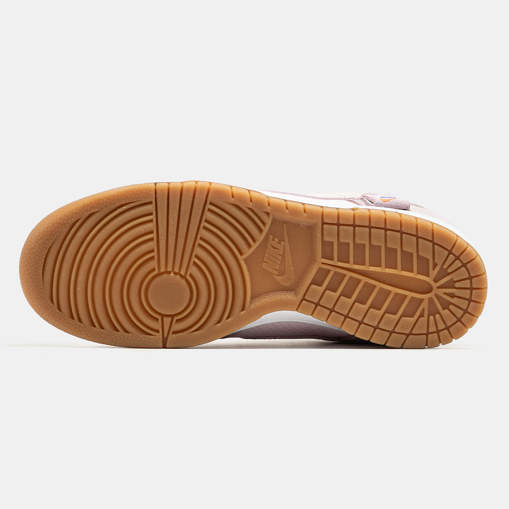 Nike SB Dunk Low Teddy Bear