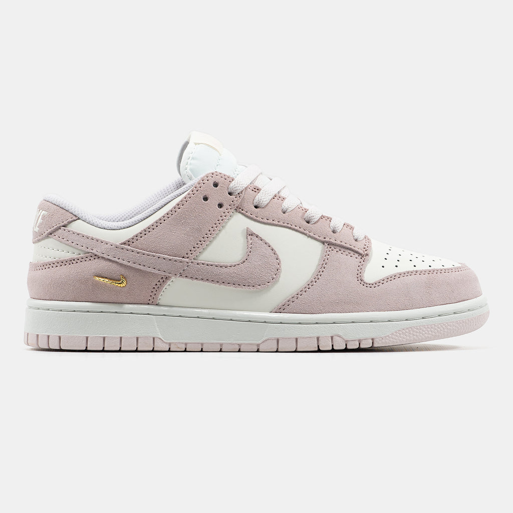 Nike SB Dunk Low Pink