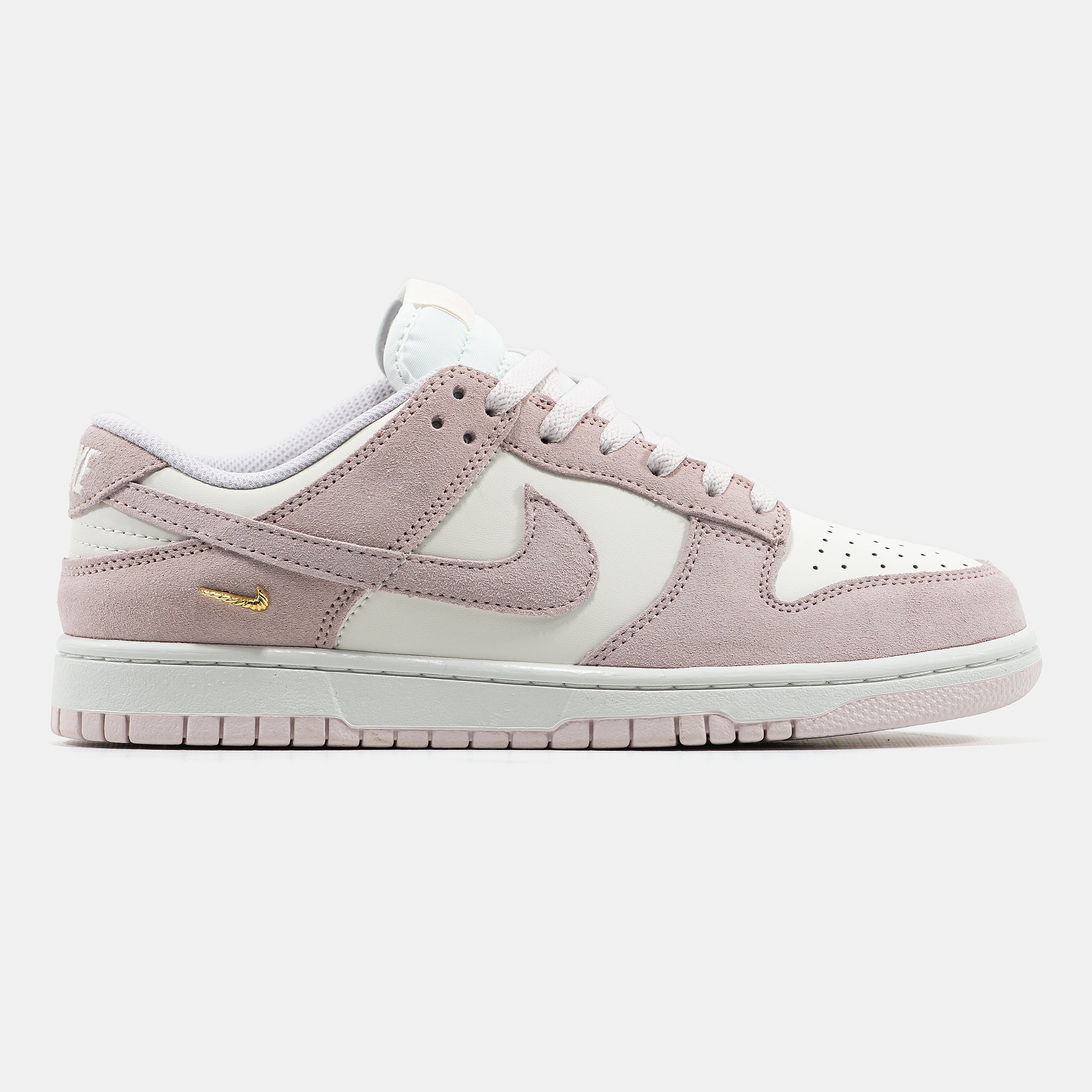 Nike SB Dunk Low Pink