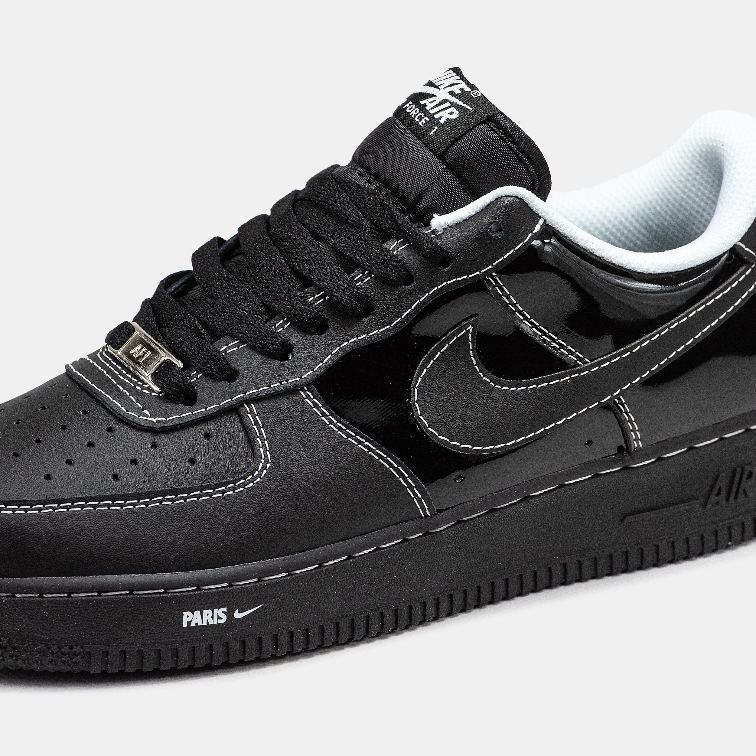 Nike Air Force 1 "Paris"