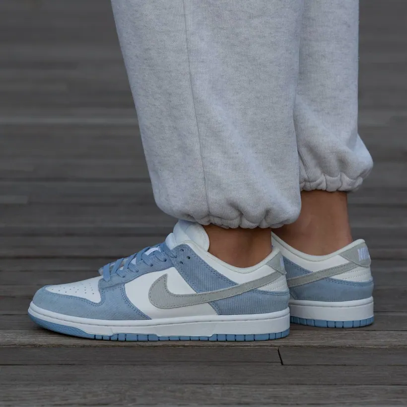 Nike SB Dunk White Blue Corduroy