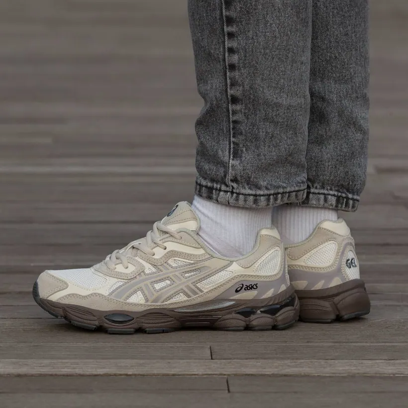 Asics Gel NYC Beige Brown