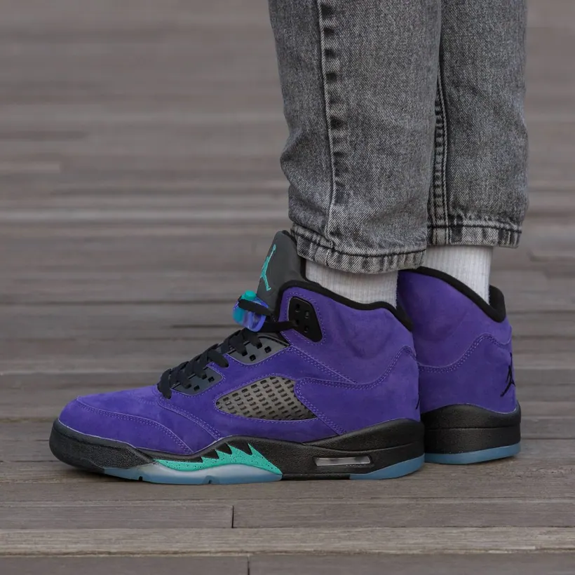 Air Jordan Retro 5 Purple