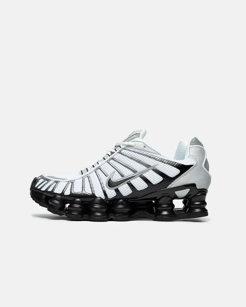Nike Shox Black White