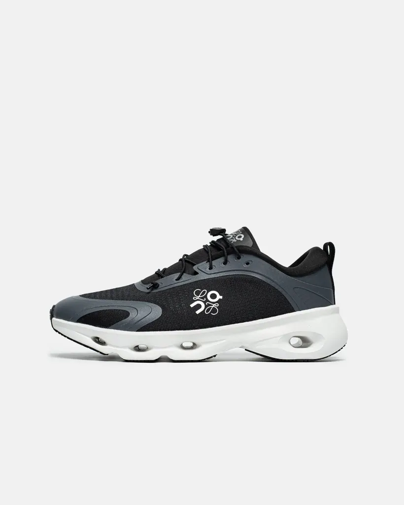 On Cloudsolo x Loewe Black White