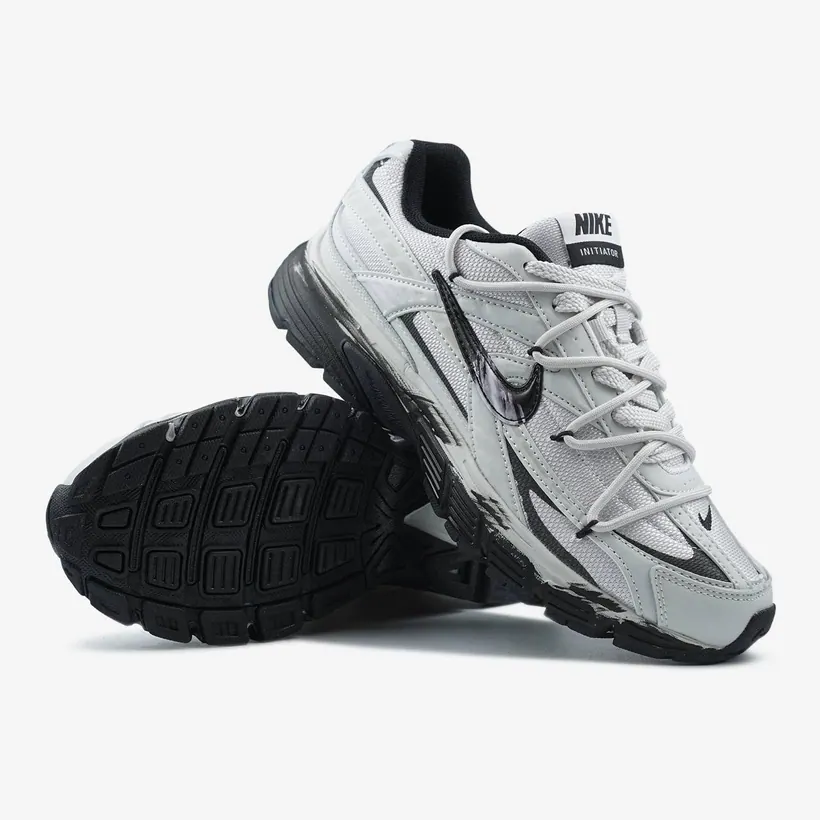Nike Initiator Custom Laces Grey Black