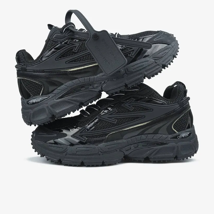Off-White Be Right Full Black