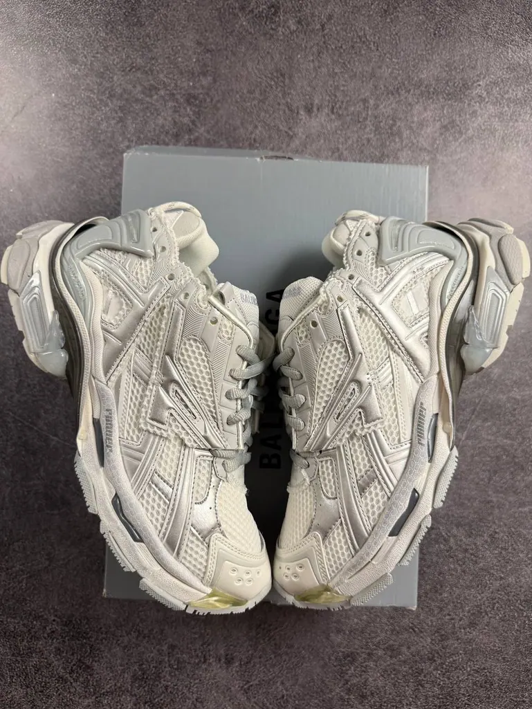 Balenciaga Runner Grey Silver