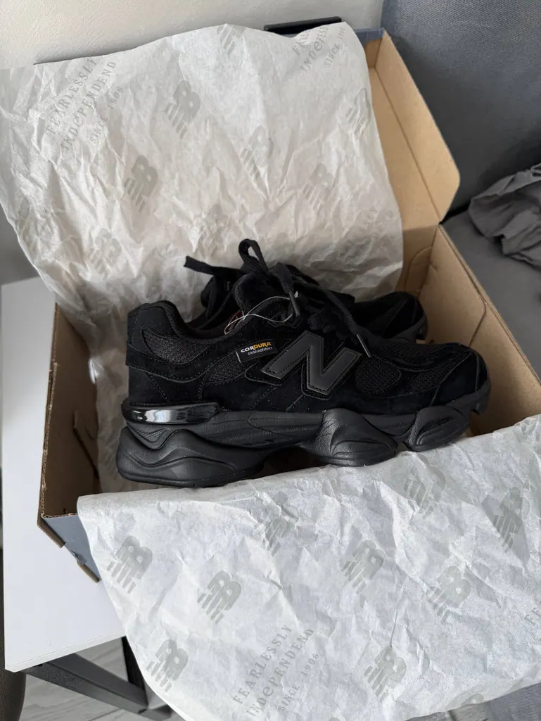 New Balance 9060 Cordura Full Black