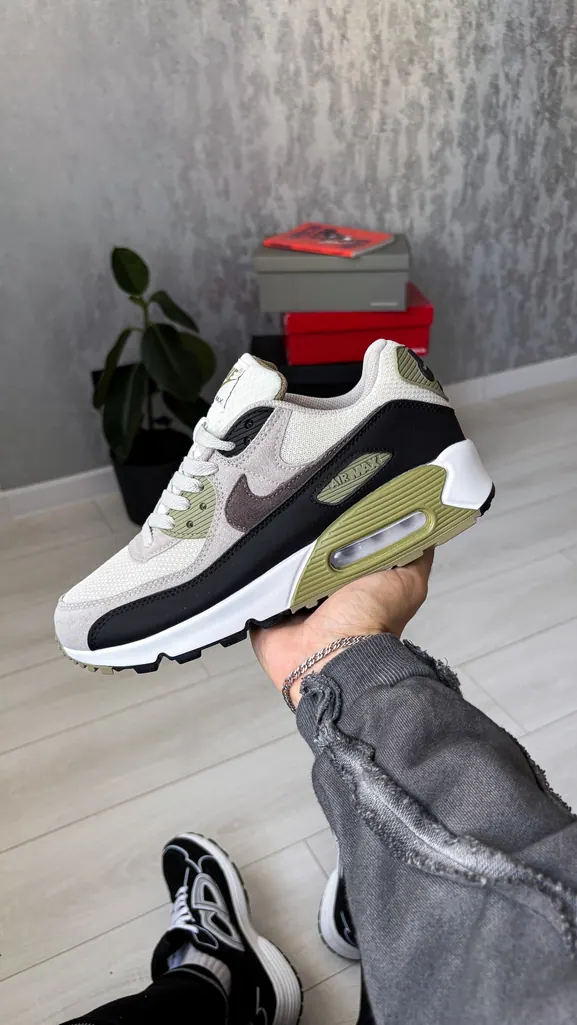 Nike Air Max 90 Neutral Olive