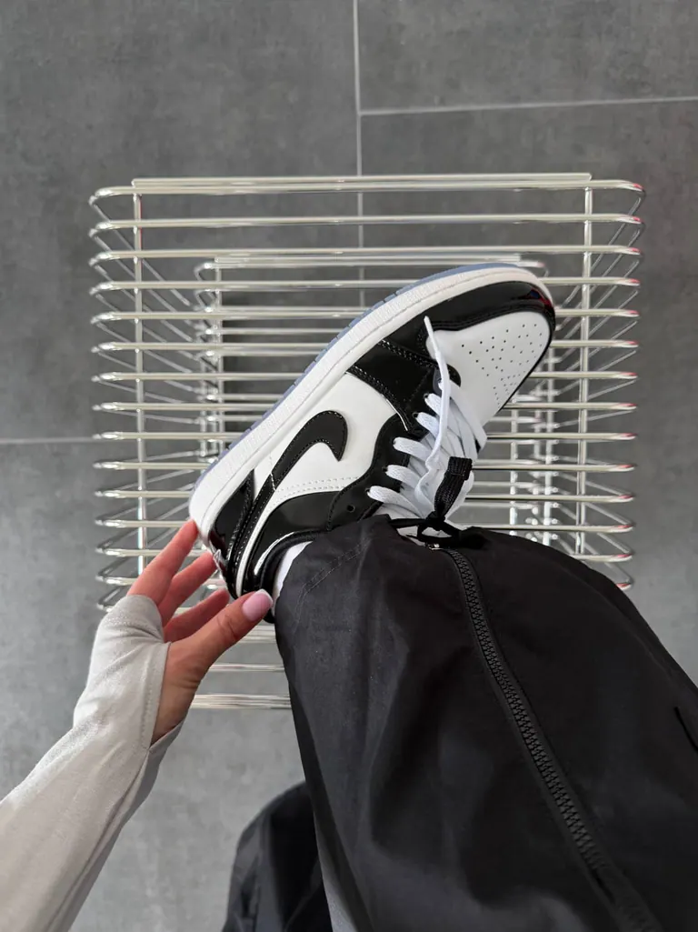 Nike Air Jordan 1 Low Concord