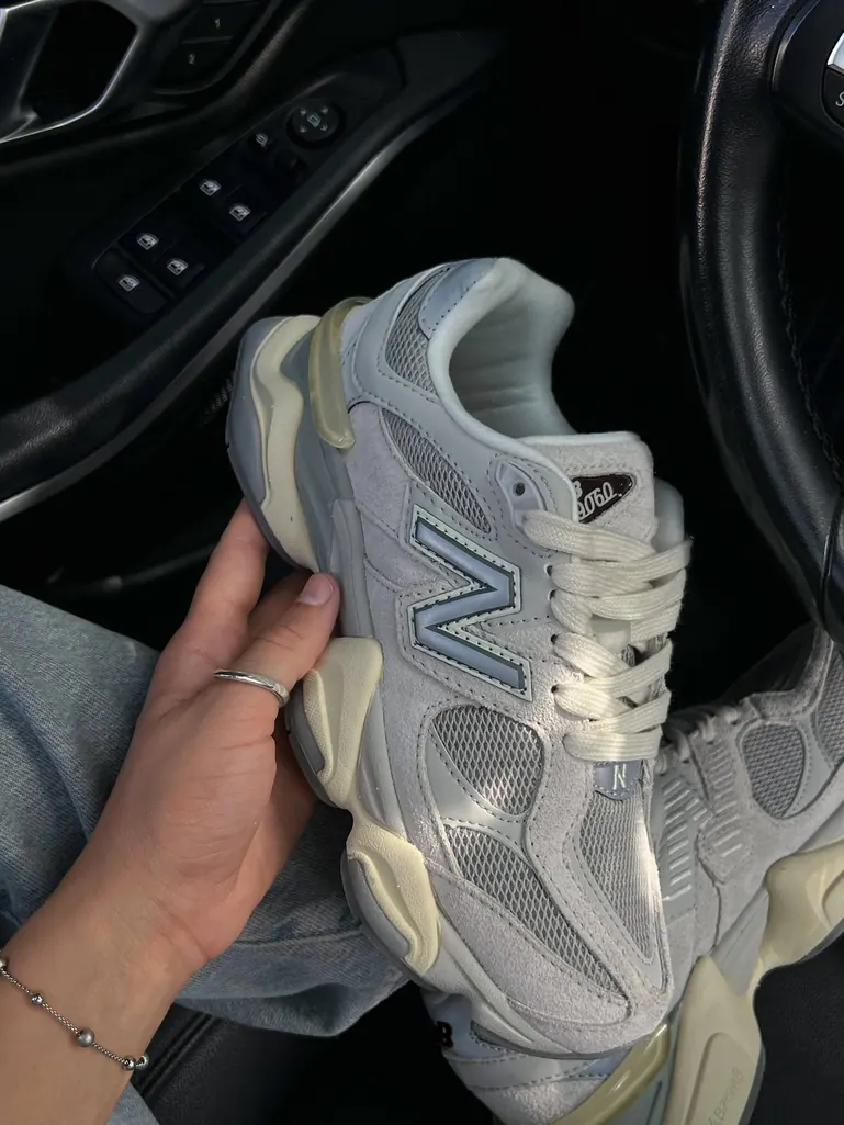 New Balance 9060 Light Grey Premium