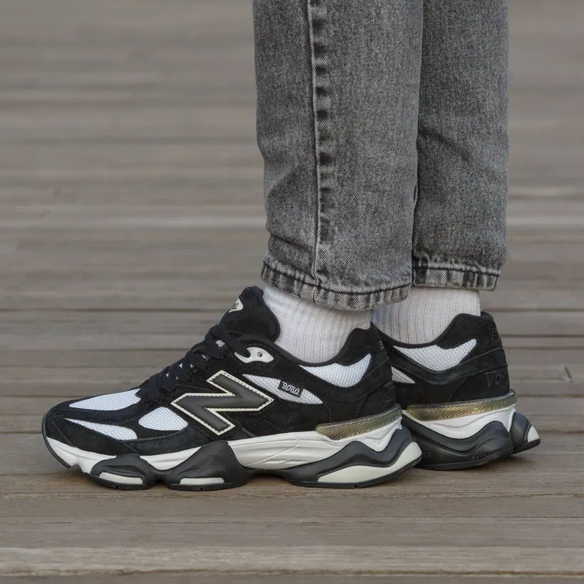 New Balance 9060 Black White