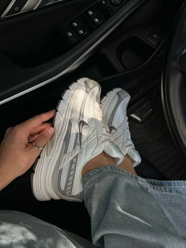 Nike Initiator Premium