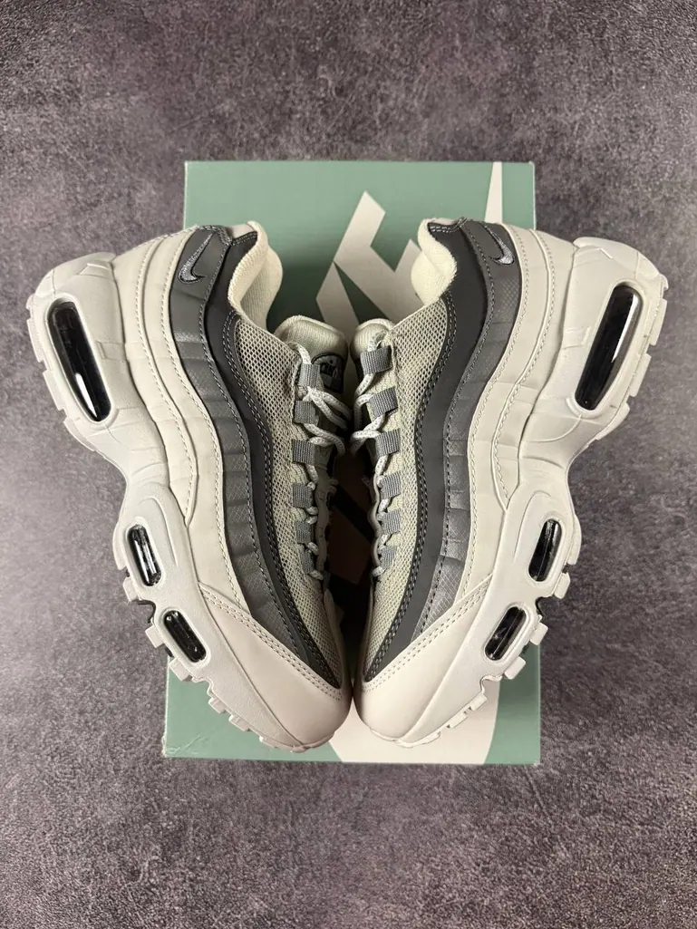 Nike Air Max 95 Grey White