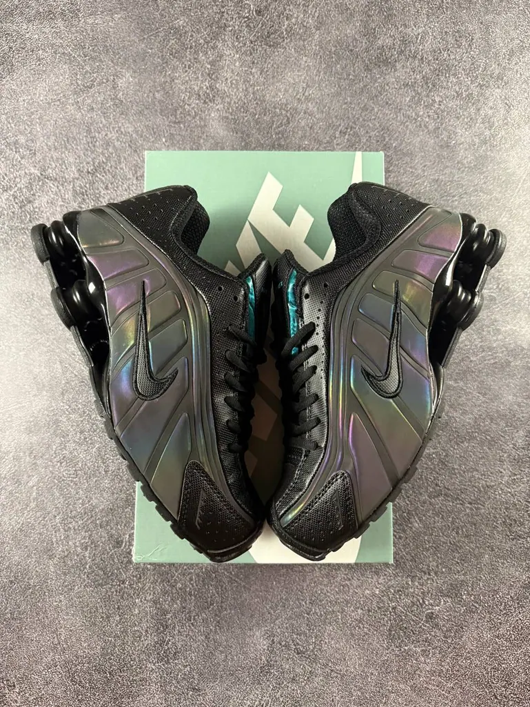 Nike Shox R4 SE Black Seaweed