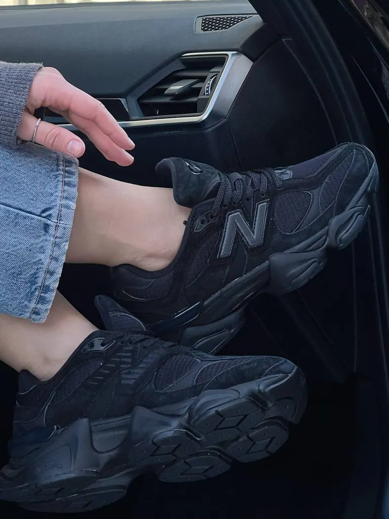 New Balance 9060 Black Premium