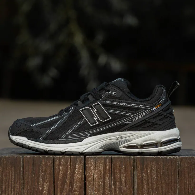 New Balance 1906