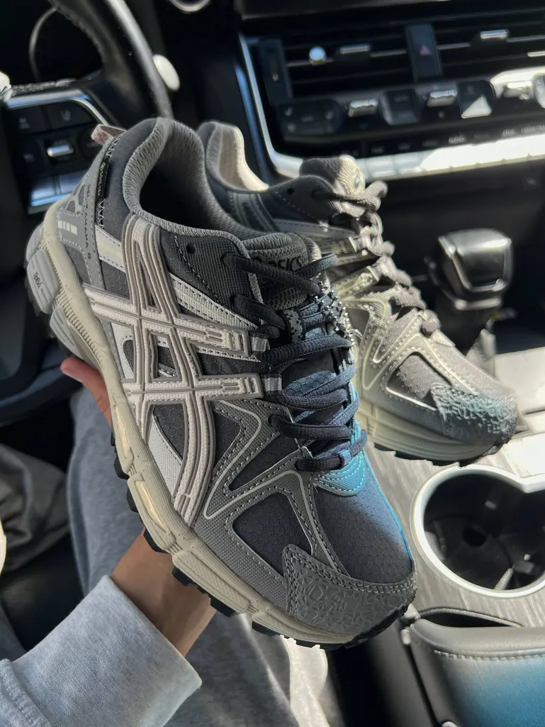 Asics Gel-Kahana 8 Gore-Tex Premium