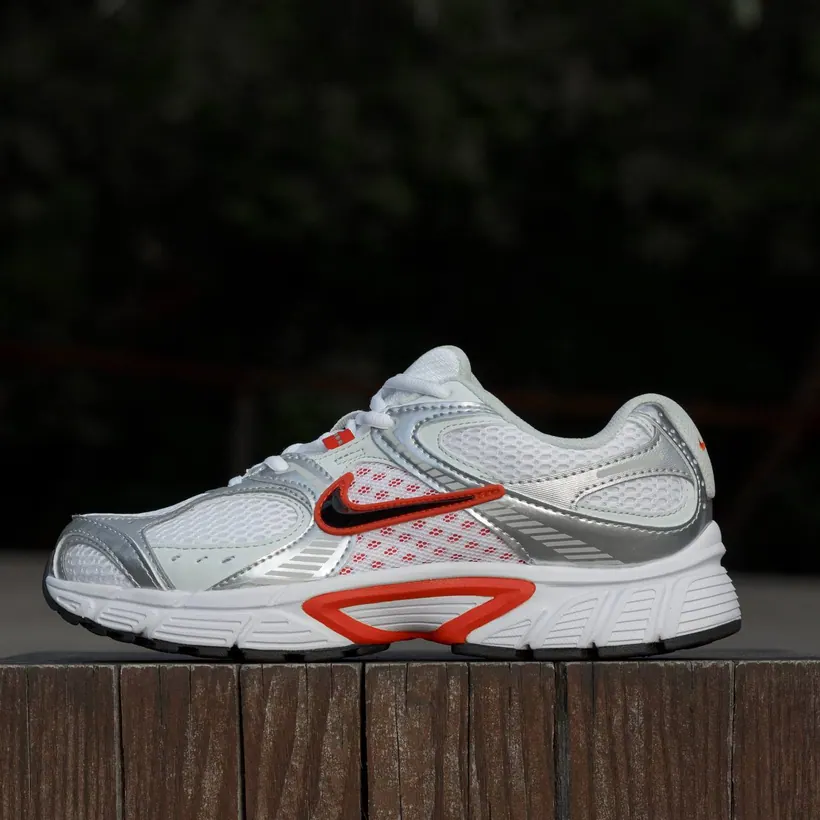 Nike V5 RNR