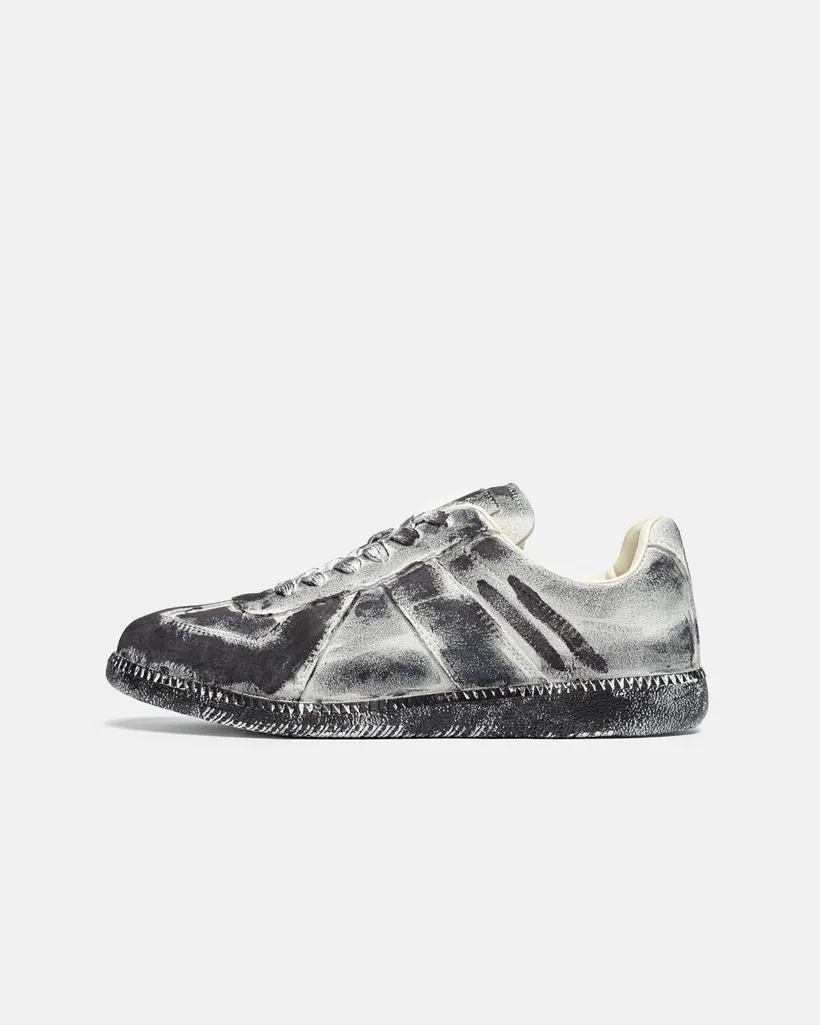 Maison Margiela Replica “Grafit Paint”